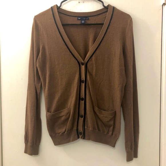 Gap V-Neck Cardigan - Picture 2 of 7